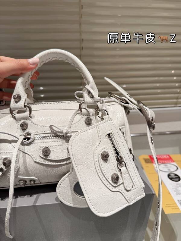 Balenciaga Le Cagole White shoulder bag — Top Quality Replica