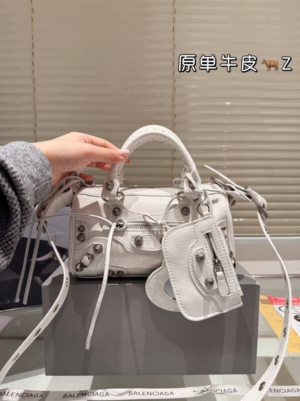 Balenciaga Le Cagole White shoulder bag — Top Quality Replica