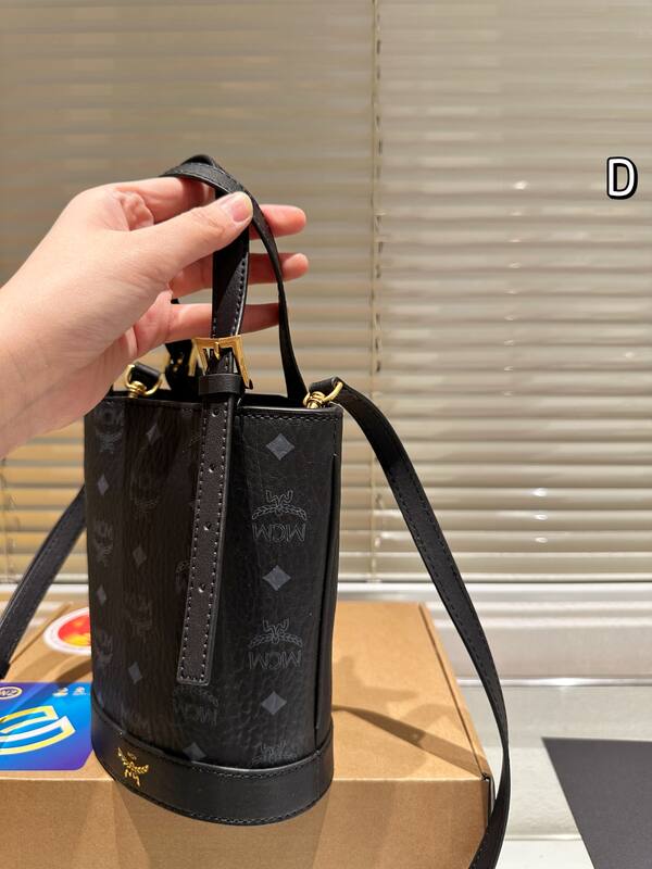 MCM Monogram shoulder bag — 1:1 Replica