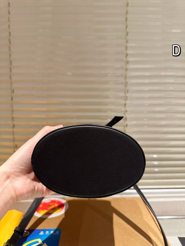 MCM Monogram shoulder bag — 1:1 Replica