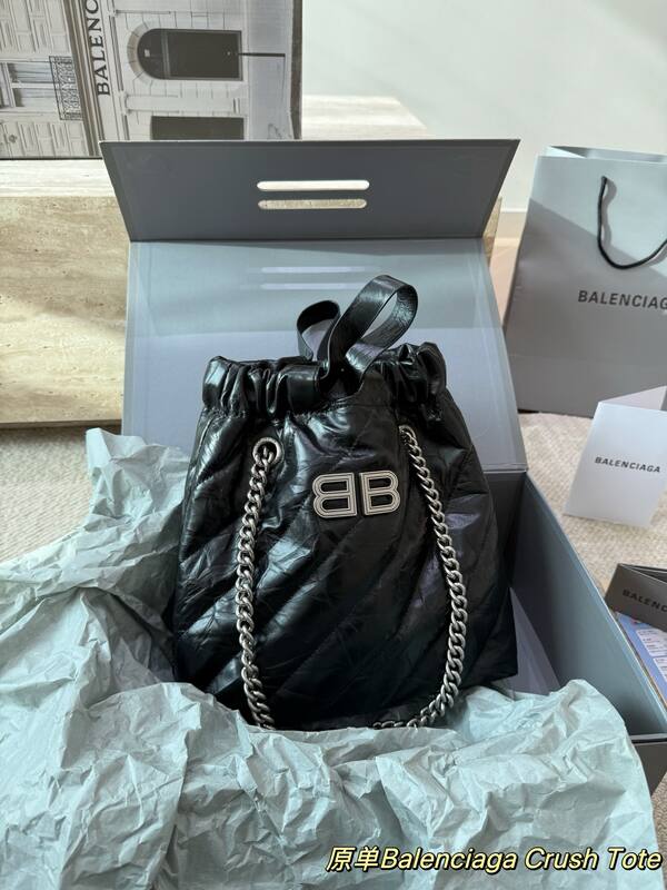 Balenciaga Black shoulder bag — Top Quality Replica