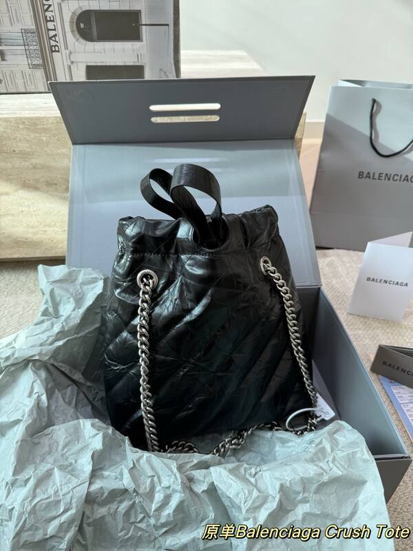 Balenciaga Black shoulder bag — Top Quality Replica