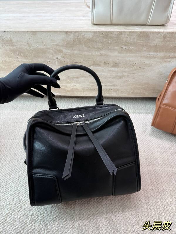 Loewe Brown shoulder bag — Top Quality Replica