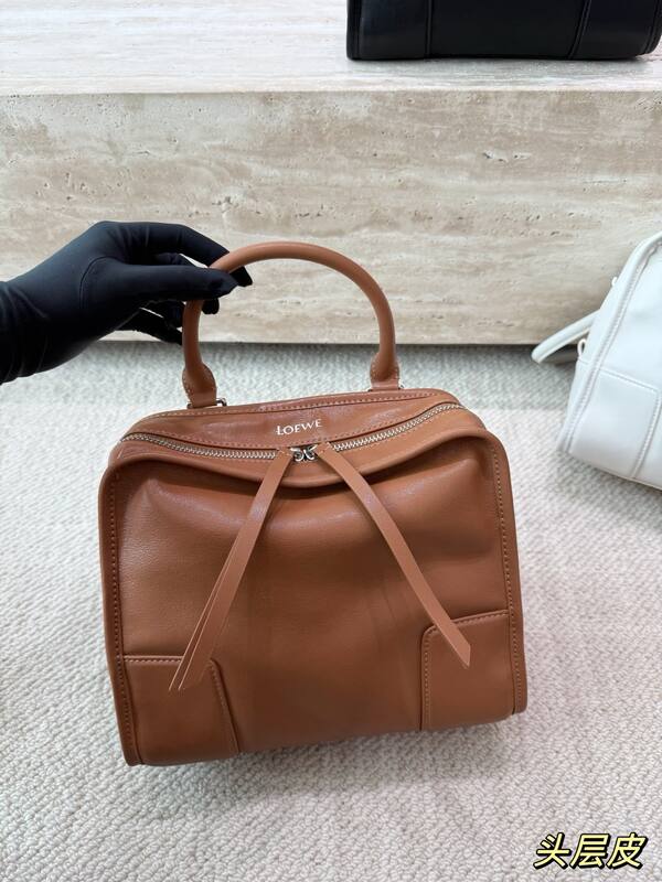 Loewe Brown shoulder bag — Top Quality Replica