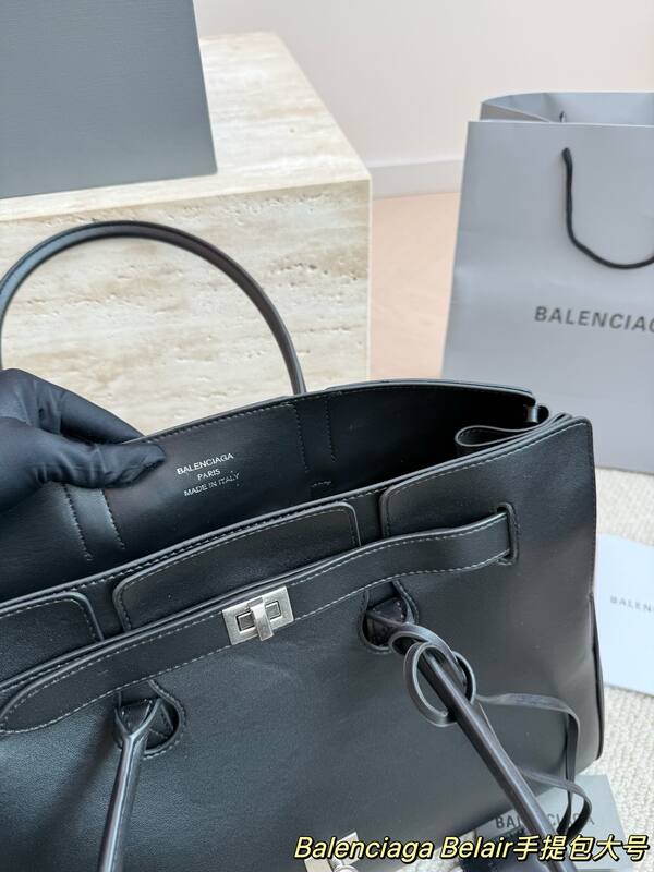 Balenciaga Black 40x30x16cm shoulder bag — AAA Quality Replica