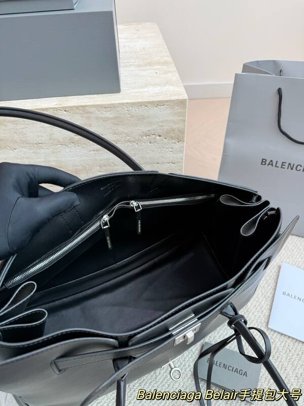 Balenciaga Black 40x30x16cm shoulder bag — AAA Quality Replica