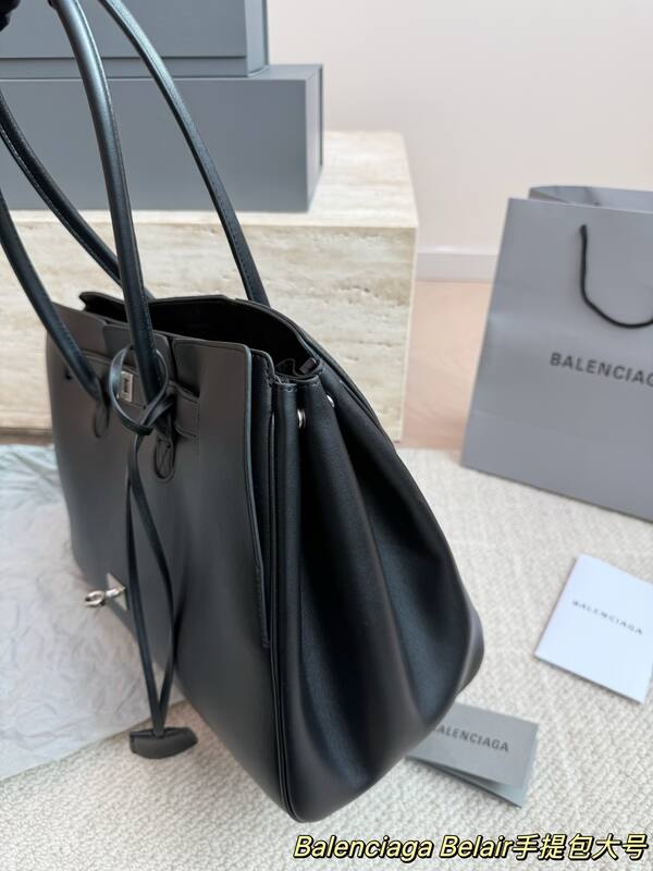 Balenciaga Black 40x30x16cm shoulder bag — AAA Quality Replica