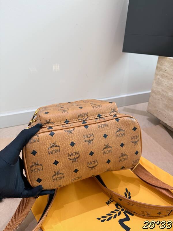 MCM Stark Cognac Visetos 26*33cm backpack — 1:1 Replica