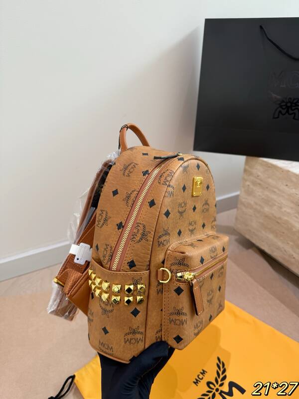 MCM Stark Cognac Visetos 21*27cm backpack — Premium Replica