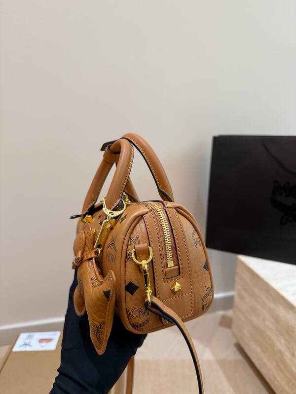 MCM Visetos shoulder bag — 1:1 Replica
