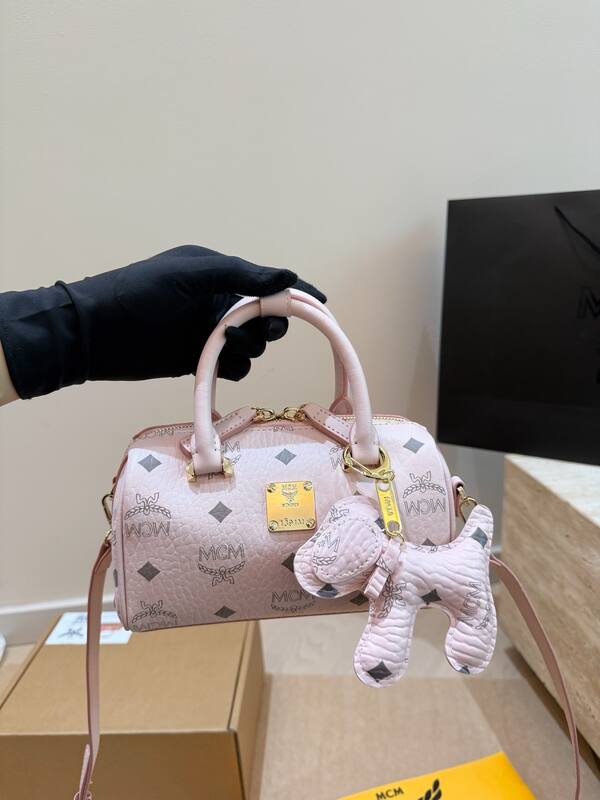 MCM Monogram shoulder bag — Premium Replica