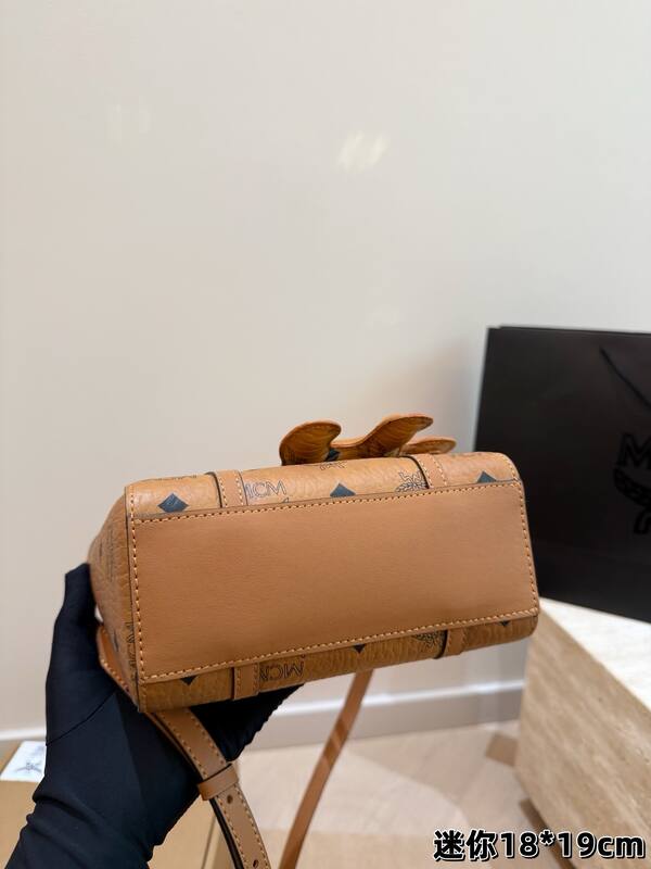 MCM Toni Cognac Visetos 18*19cm tote bag — Premium Replica