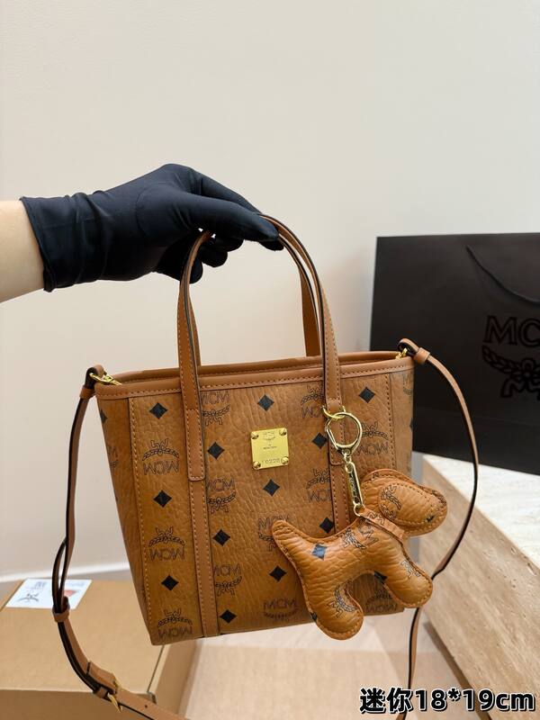 MCM Toni Cognac Visetos 18*19cm tote bag — Premium Replica