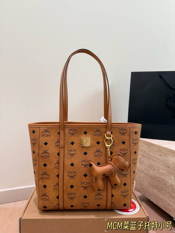 MCM Toni Visetos shoulder bag — 1:1 Replica