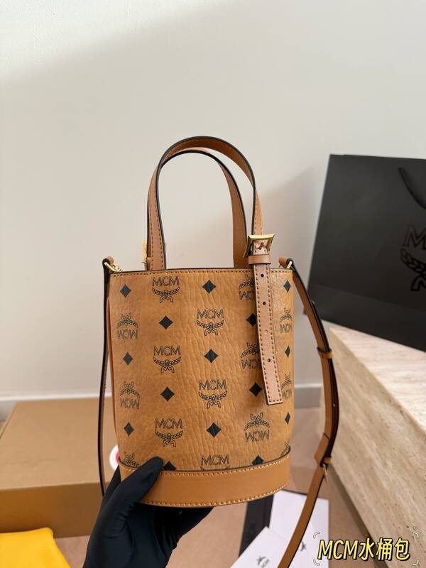 MCM Visetos shoulder bag — Top Quality Replica
