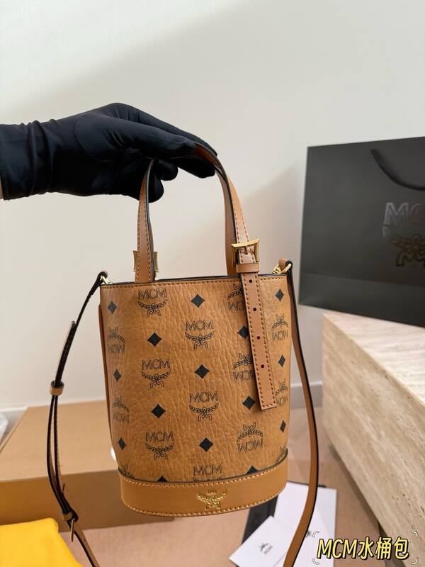MCM Visetos shoulder bag — Top Quality Replica