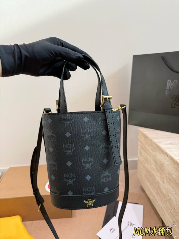 MCM Visetos shoulder bag — Top Quality Replica