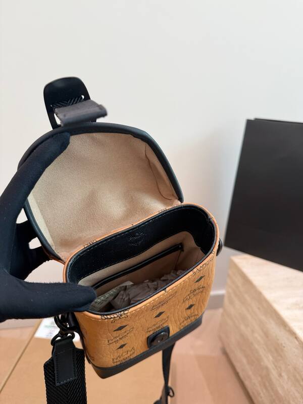 MCM Visetos shoulder bag — 1:1 Replica