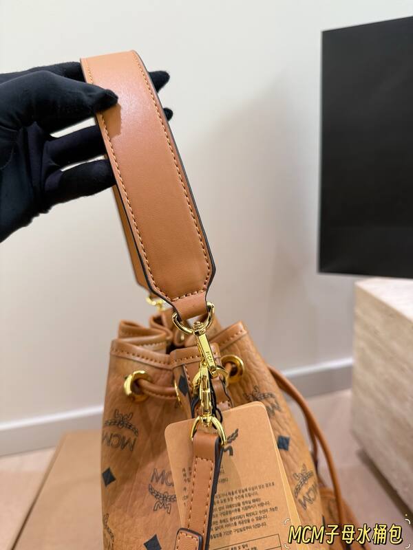 MCM Monogram shoulder bag — 1:1 Replica
