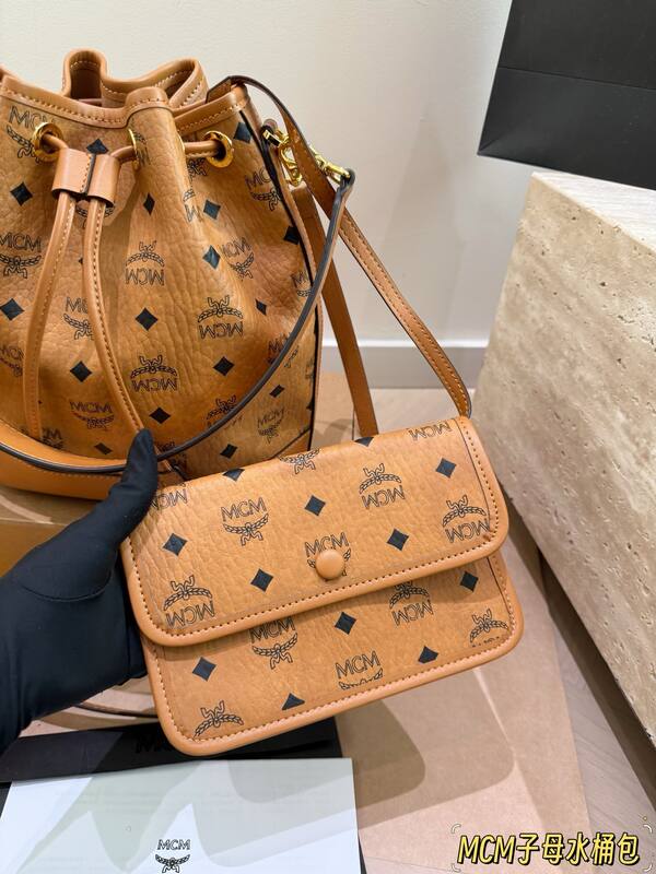 MCM Monogram shoulder bag — 1:1 Replica