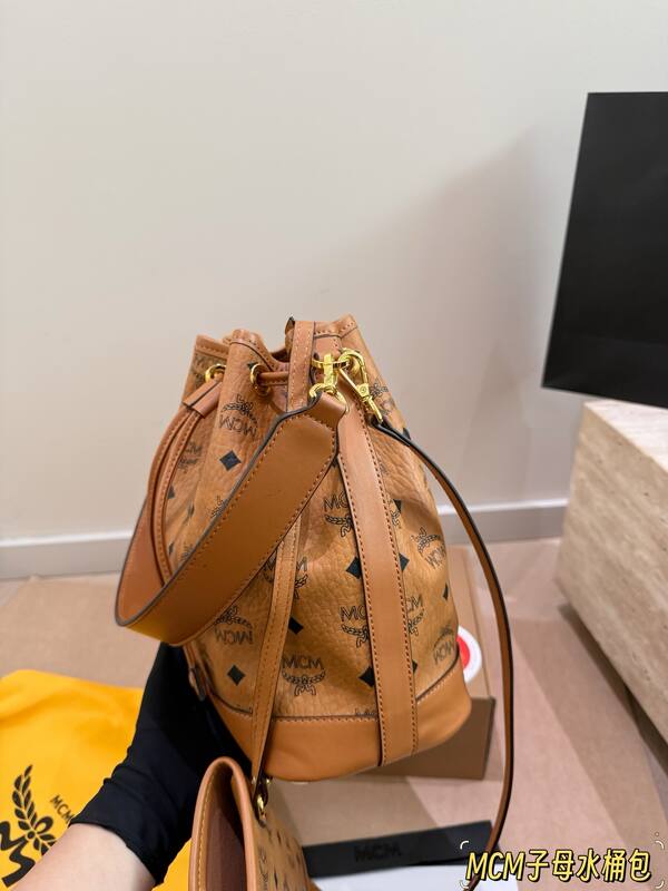 MCM Monogram shoulder bag — 1:1 Replica
