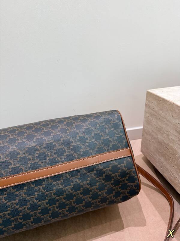 Celine everyday — AAA Quality Replica