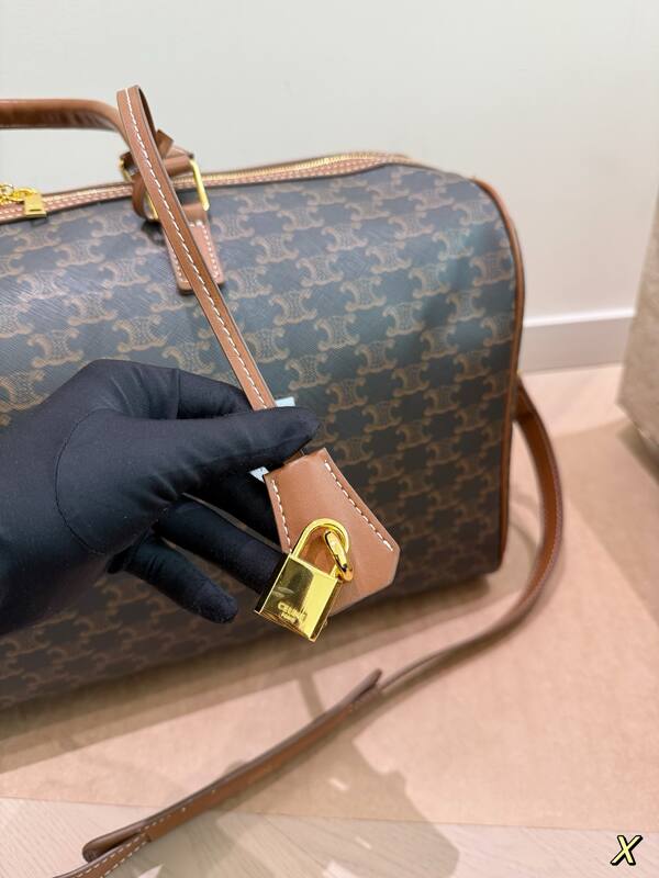 Celine everyday — AAA Quality Replica