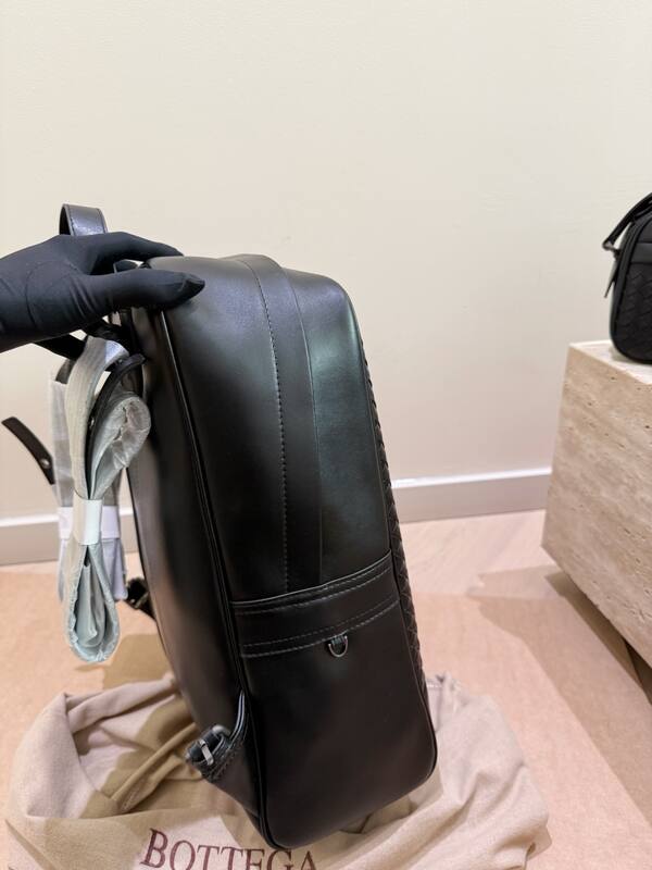 Bottega Veneta Black shoulder bag — AAA Quality Replica
