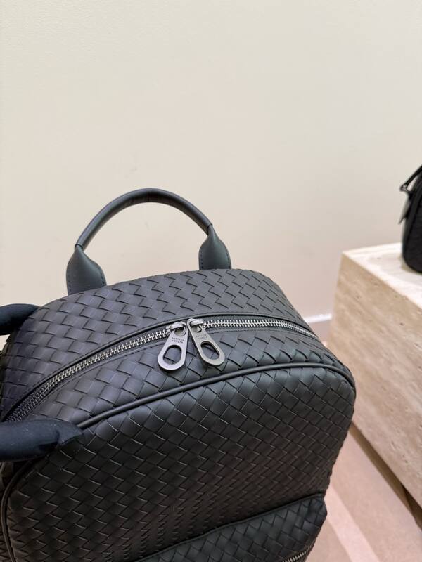 Bottega Veneta Black shoulder bag — 1:1 Replica