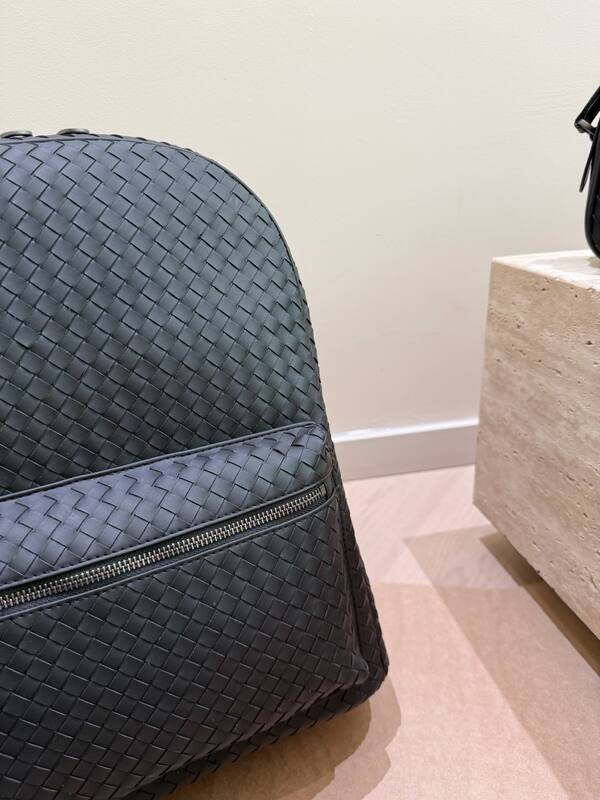 Bottega Veneta Black shoulder bag — 1:1 Replica