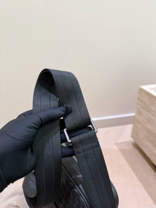 Bottega Veneta Black shoulder bag — AAA Quality Replica