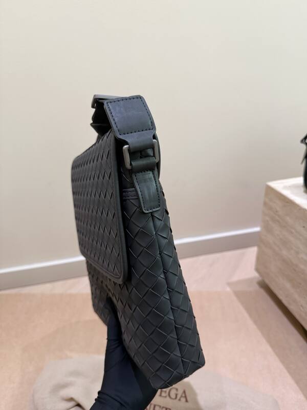 Bottega Veneta Black shoulder bag — Top Quality Replica