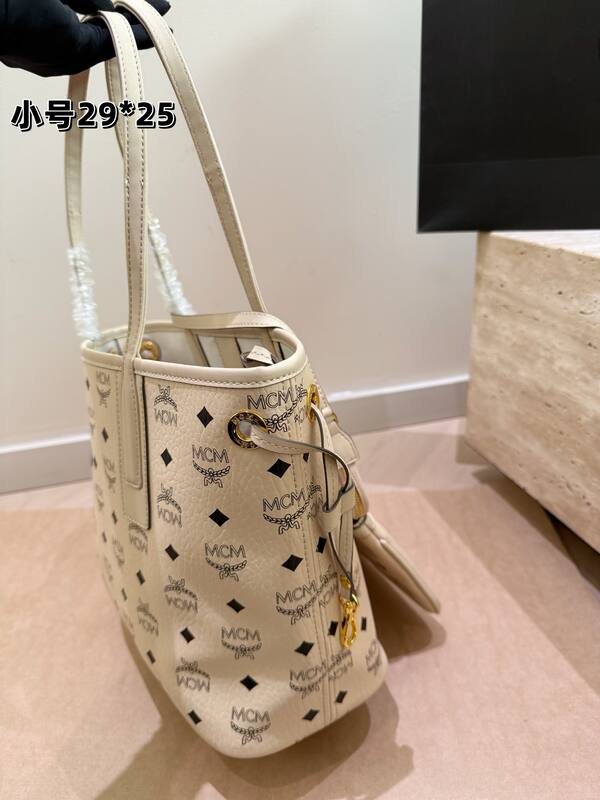 MCM Toni Beige Visetos 36*28cm tote — Premium Replica