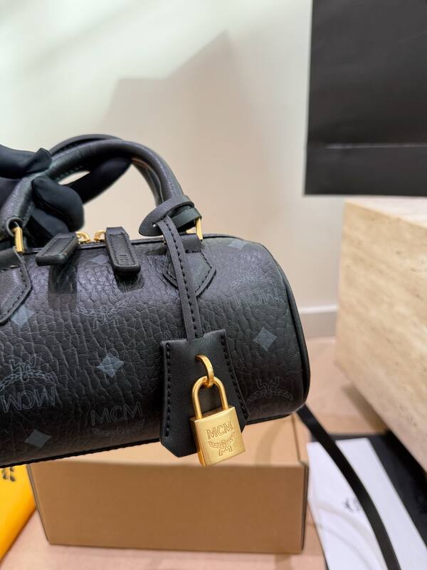 MCM Visetos shoulder bag — Premium Replica
