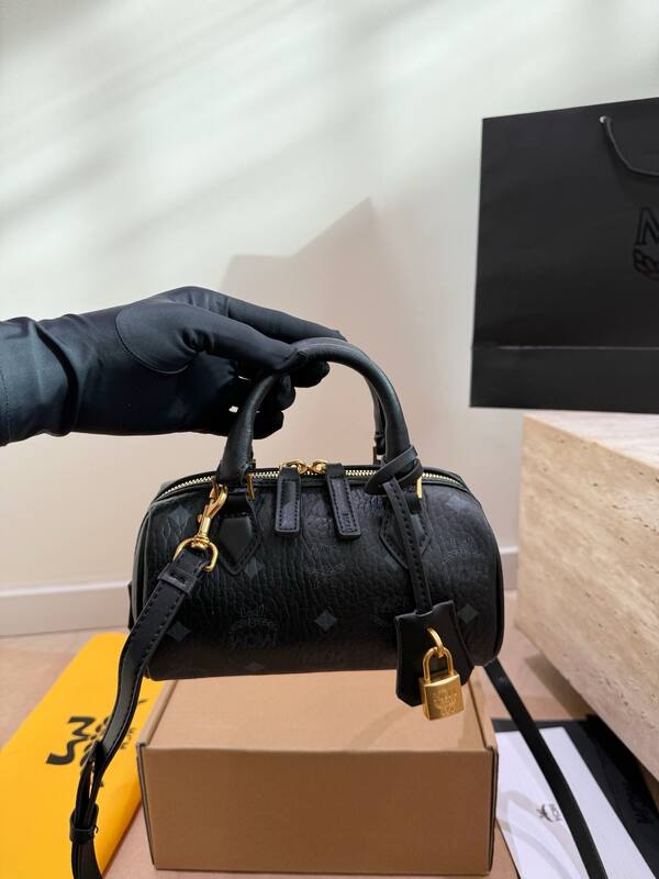 MCM Visetos shoulder bag — 1:1 Replica