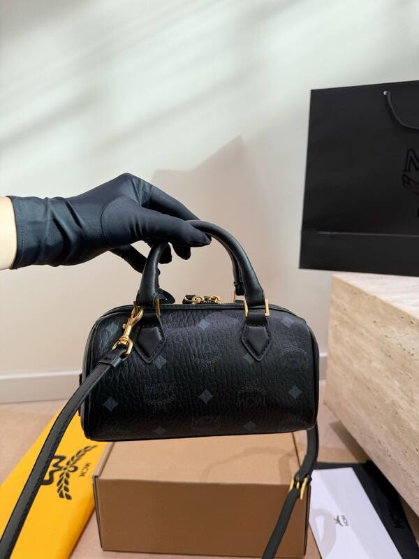 MCM Visetos shoulder bag — Premium Replica