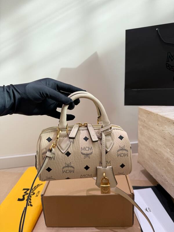MCM Visetos shoulder bag — 1:1 Replica