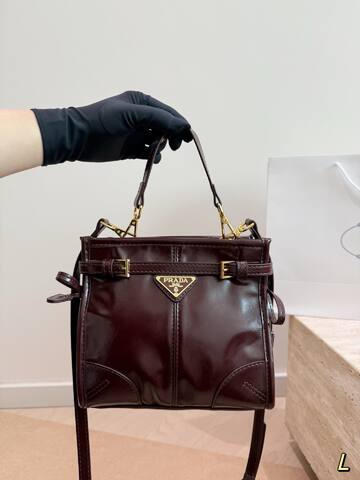 Prada Pink 25x18x10cm shoulder bag 1 1 Replica