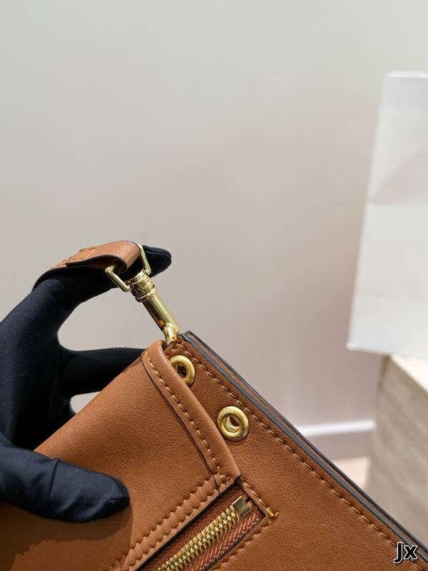 Celine everyday — Premium Replica