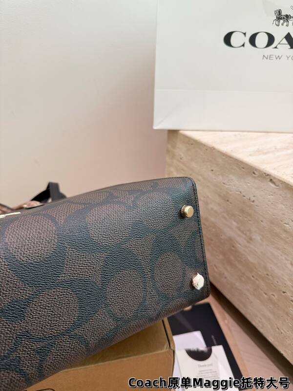 Coach Monogram 40x30x16cm shoulder bag — 1:1 Replica