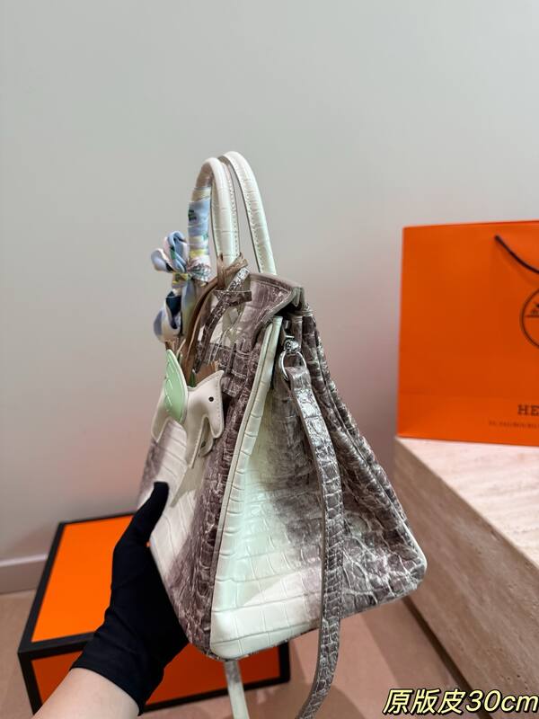 Hermes Birkin White and taupe croc-embossed leather everyday — Top Quality Replica