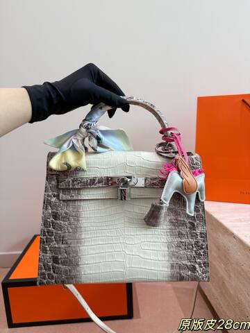Hermes Kelly 28 White and gray crocodile-embossed 28cm shoulder Premium Replica