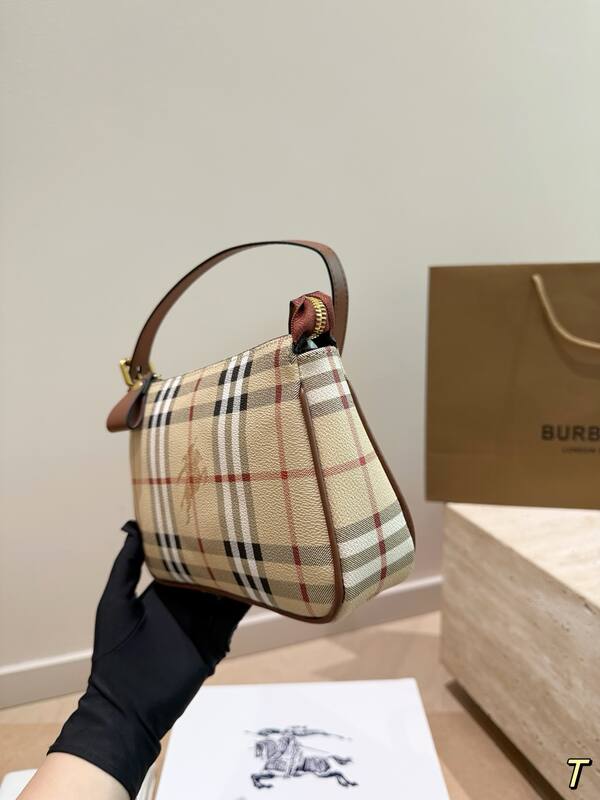 Burberry Brown shoulder bag — Top Quality Replica