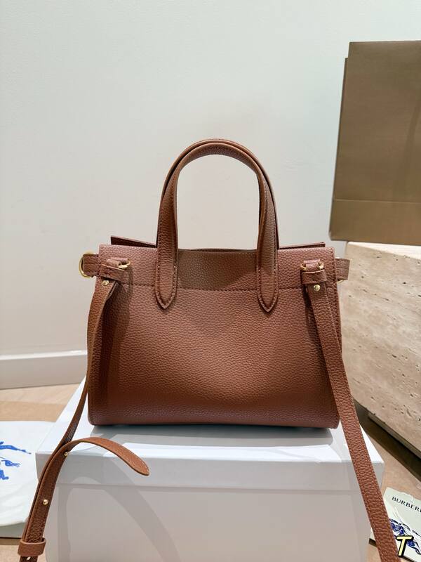 Burberry Brown 25x18x10cm shoulder bag — 1:1 Replica