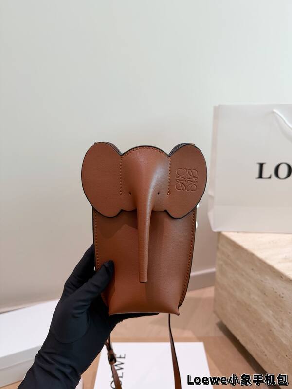 Loewe Calfskin shoulder bag — Top Quality Replica