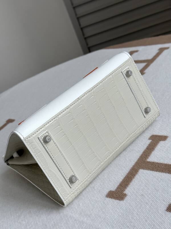 Hermes Birkin White croc-embossed leather everyday — AAA Quality Replica