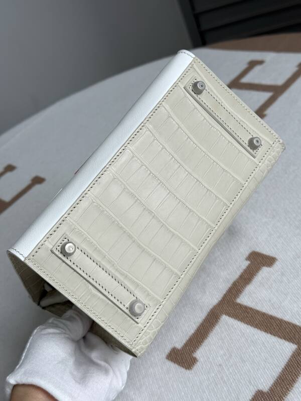 Hermes Birkin 20 Matte white crocodile handbag — AAA Quality Replica