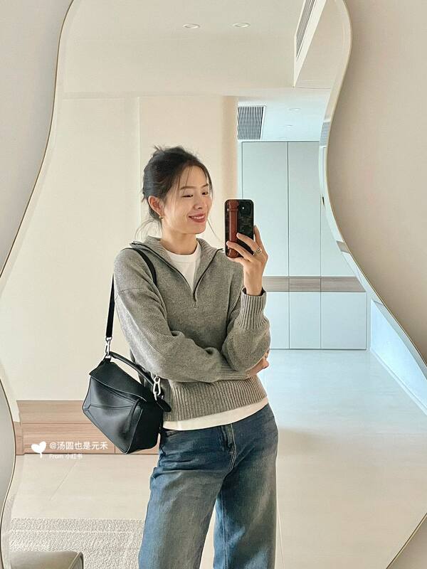 Loewe Black 25x18x10cm shoulder bag — AAA Quality Replica