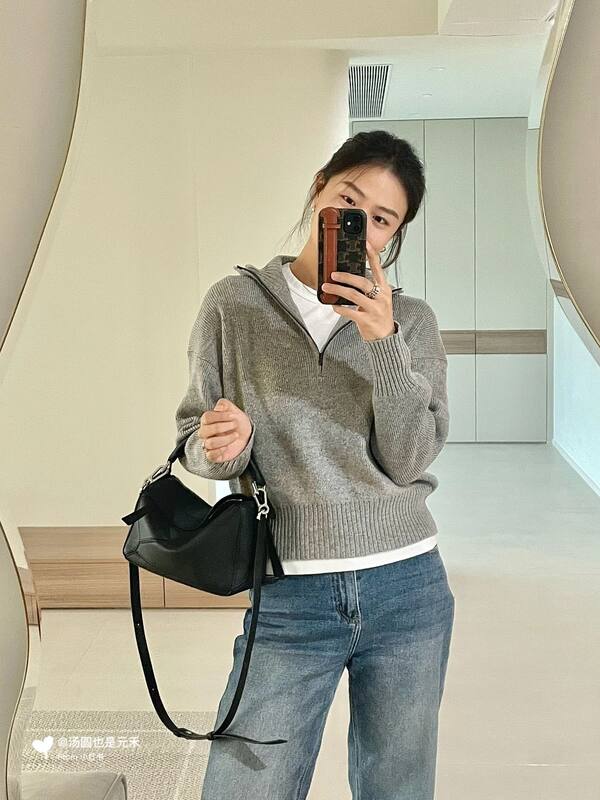 Loewe Black 25x18x10cm shoulder bag — AAA Quality Replica