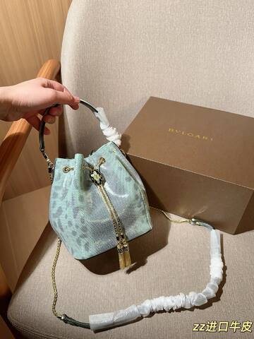 Bulgari shoulder bag 1 1 Replica